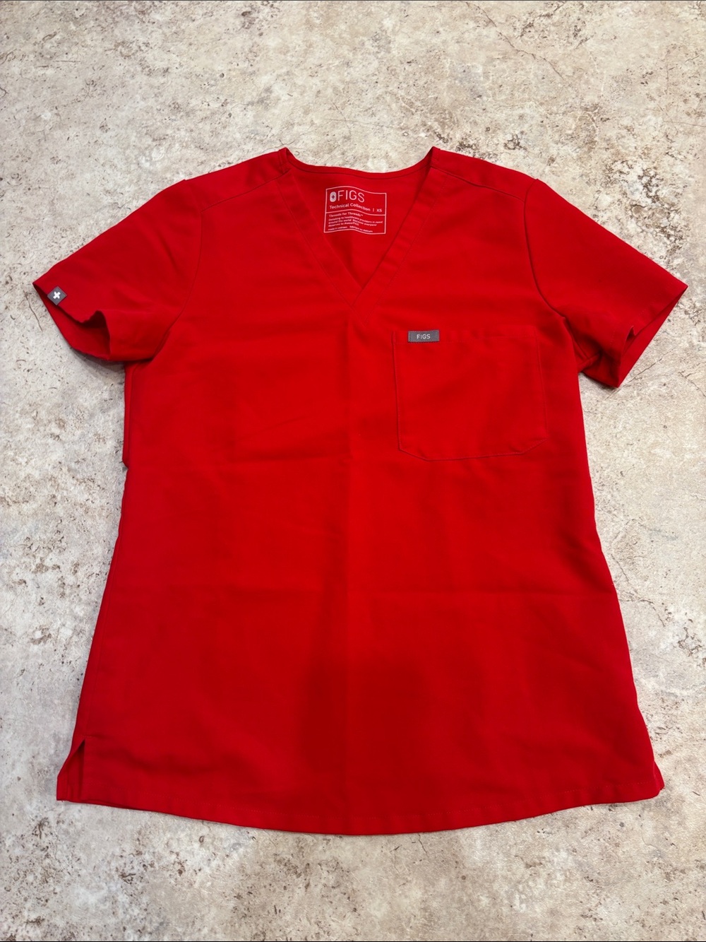Figs Red One pocket Scrub Top